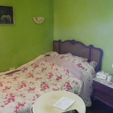 In Duplex Guest house *